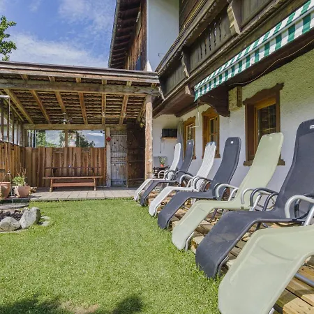 Weberhof 3-4-5 布利克森塔勒