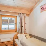 Weberhof 3-4-5
